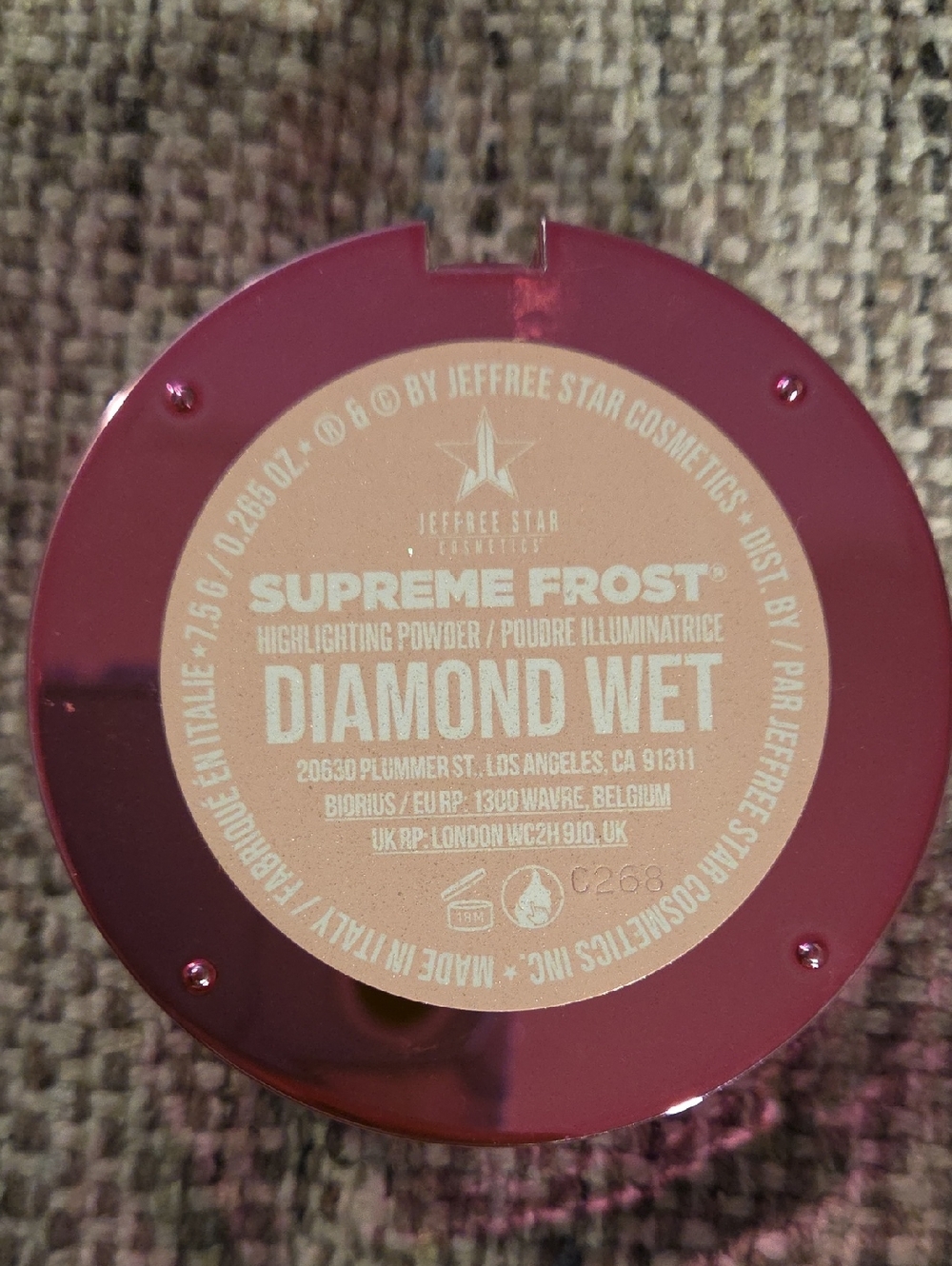 Jeffree Star Supreme Frost Highlighting Powder - Diamond Wet (Pink Packaging)